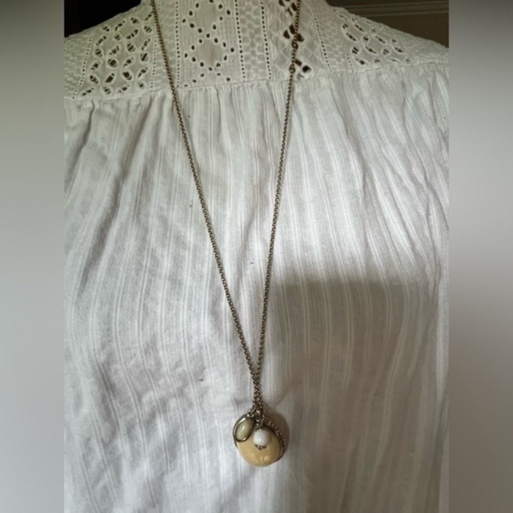 Elegant Silver and Cream Pendant Necklace Ann Taylor